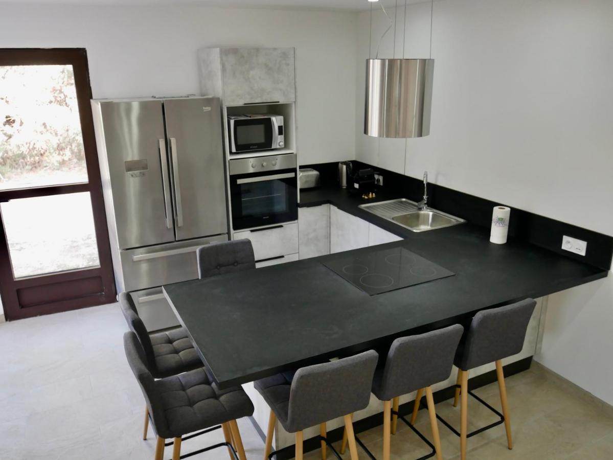 Port Pin - Coliving - Mas Des Sous Bois Hotel Ventabren Ngoại thất bức ảnh